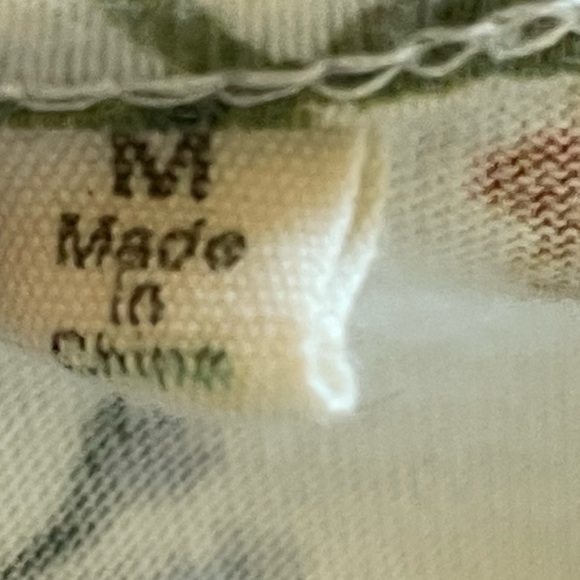 Alkamy Cream Floral Flutter Sleeve Tee - Picture 3 of 8